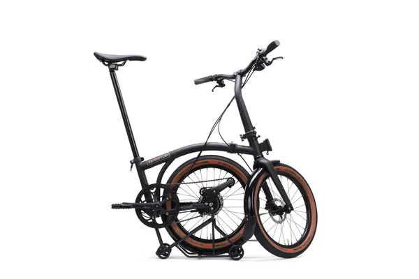 G-Line in Space Black (view 3) — official Brompton photo