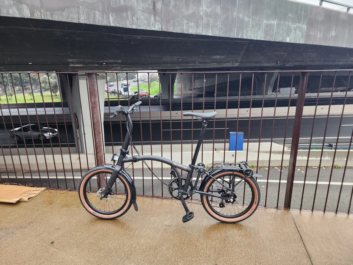 Brompton G-Line — Folding